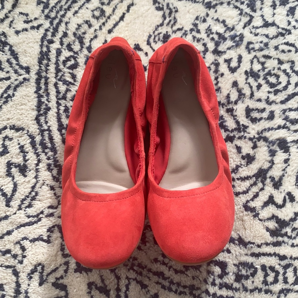 Via Bleu Coral Flats